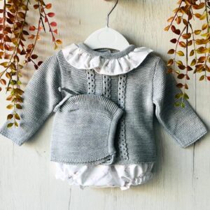 Conjunto punto gris con estampado