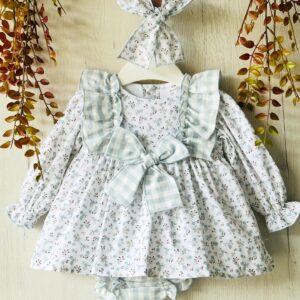 Vestido estampado y Vichy