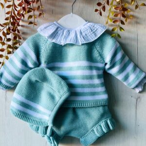 Conjunto punto rayas.